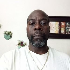 Meet your Posher, Leon